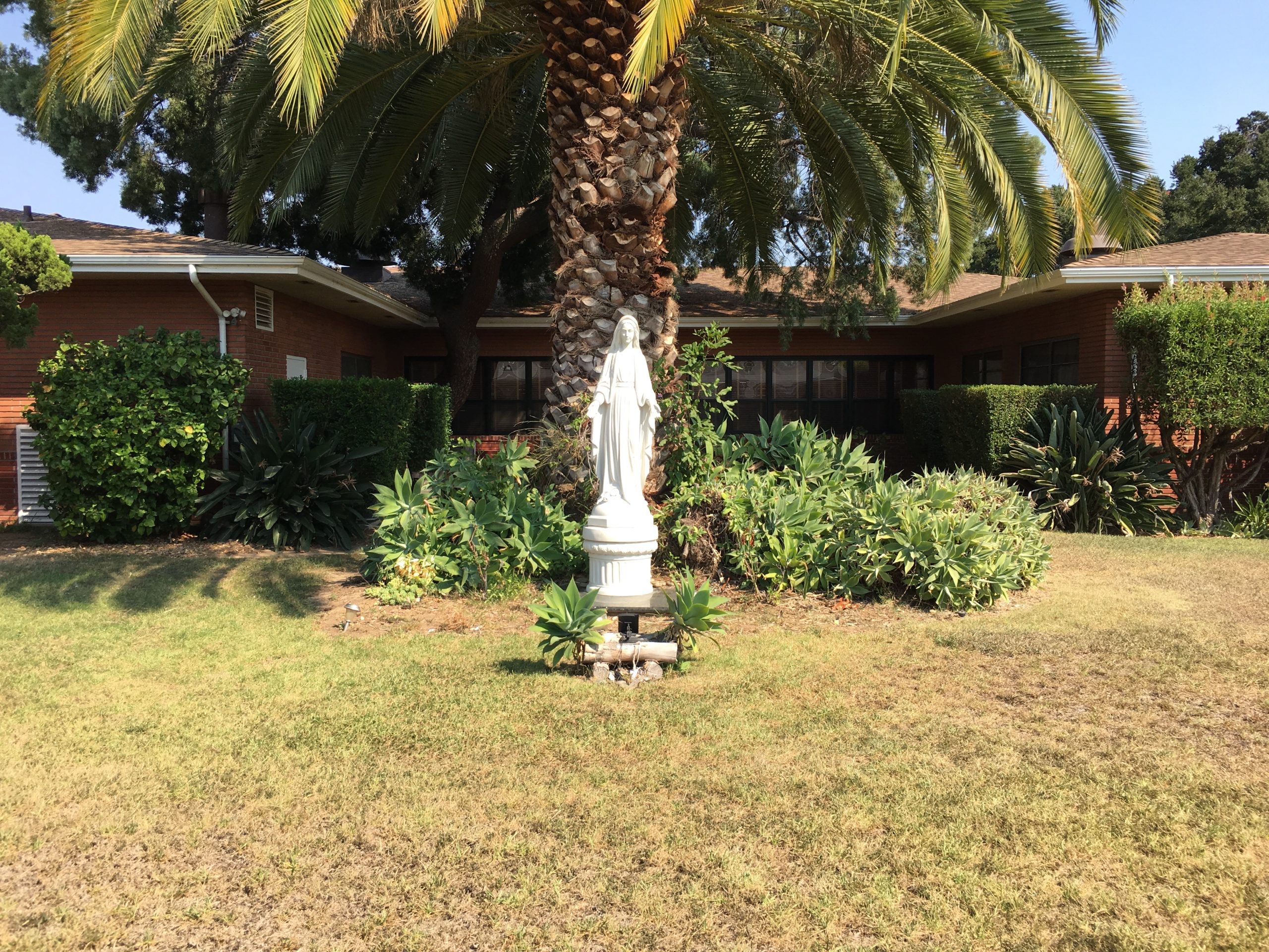 Marian statue on the De Paul Center campus